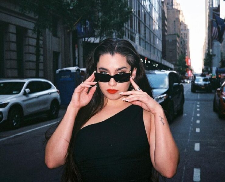 Prestes a desembarcar no Brasil, Lauren Jauregui revela que cantará musicas inéditas em nova turnê