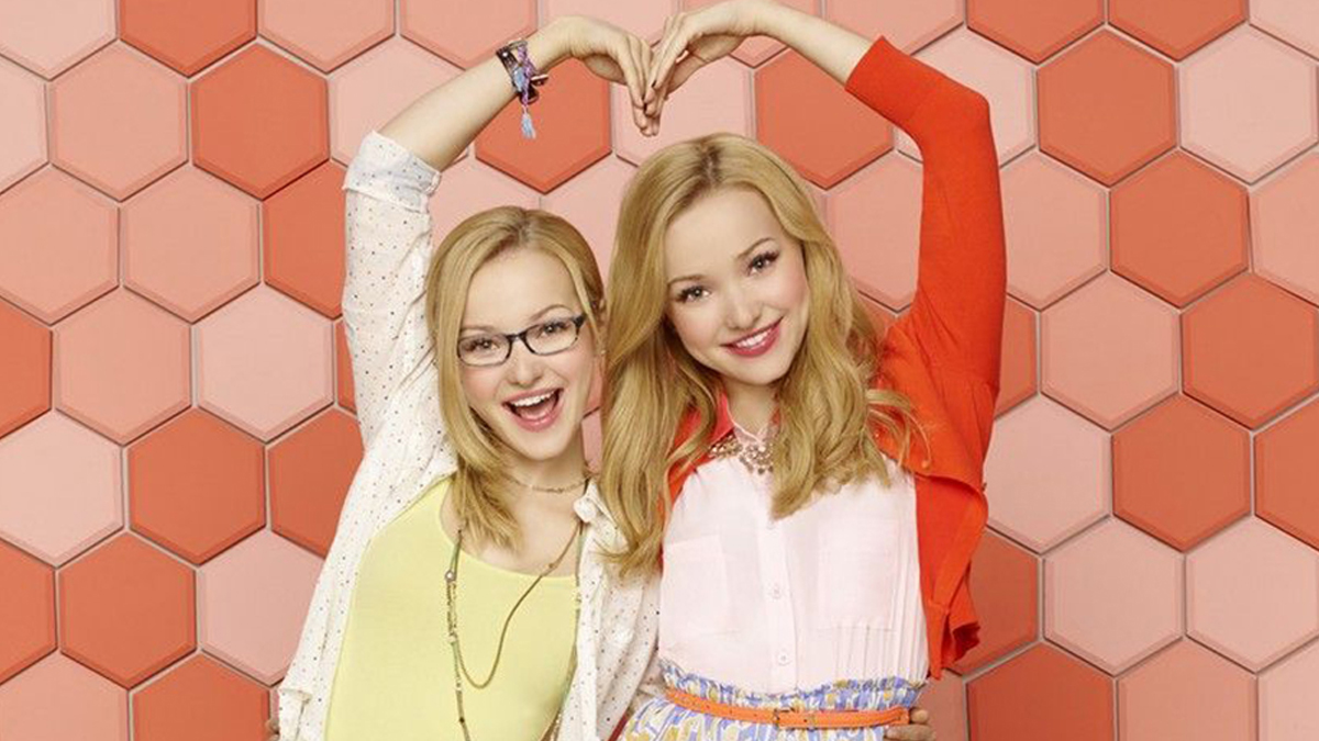 Você sabia que Dove Cameron usou peruca durante toda a série 'Liv e Maddie'?