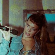 Tove Lo entrega show enérgico em são paulo